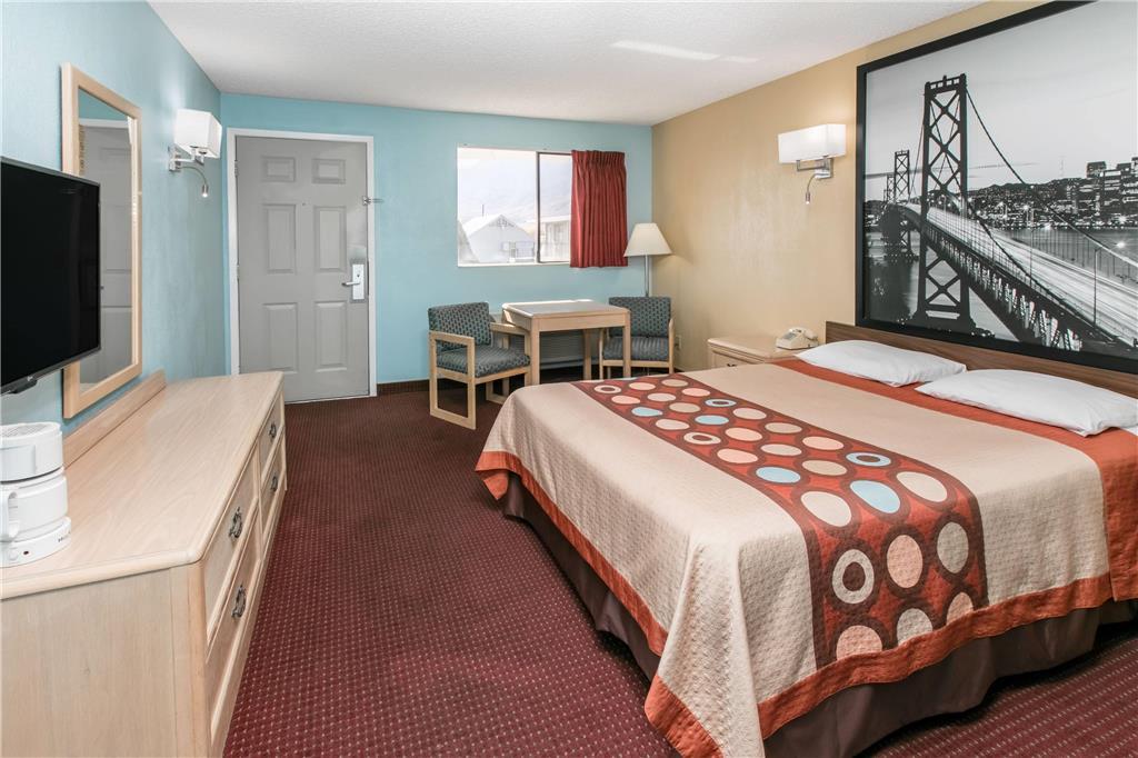Super 8 By Wyndham Bishop Motel Cameră foto